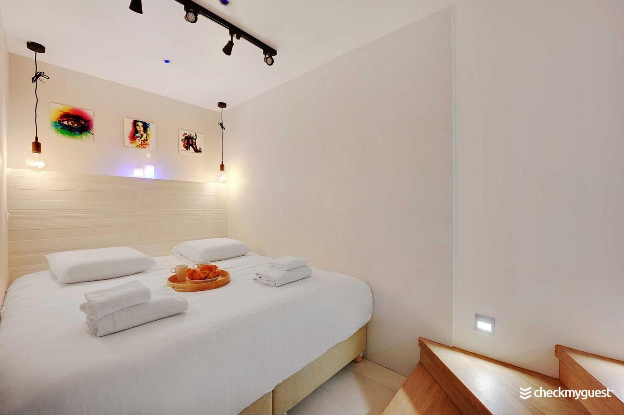 Intimate Apartment With Air Conditioner & Jacuzzi 2Br 6P Montmartre Paris Eksteriør bilde