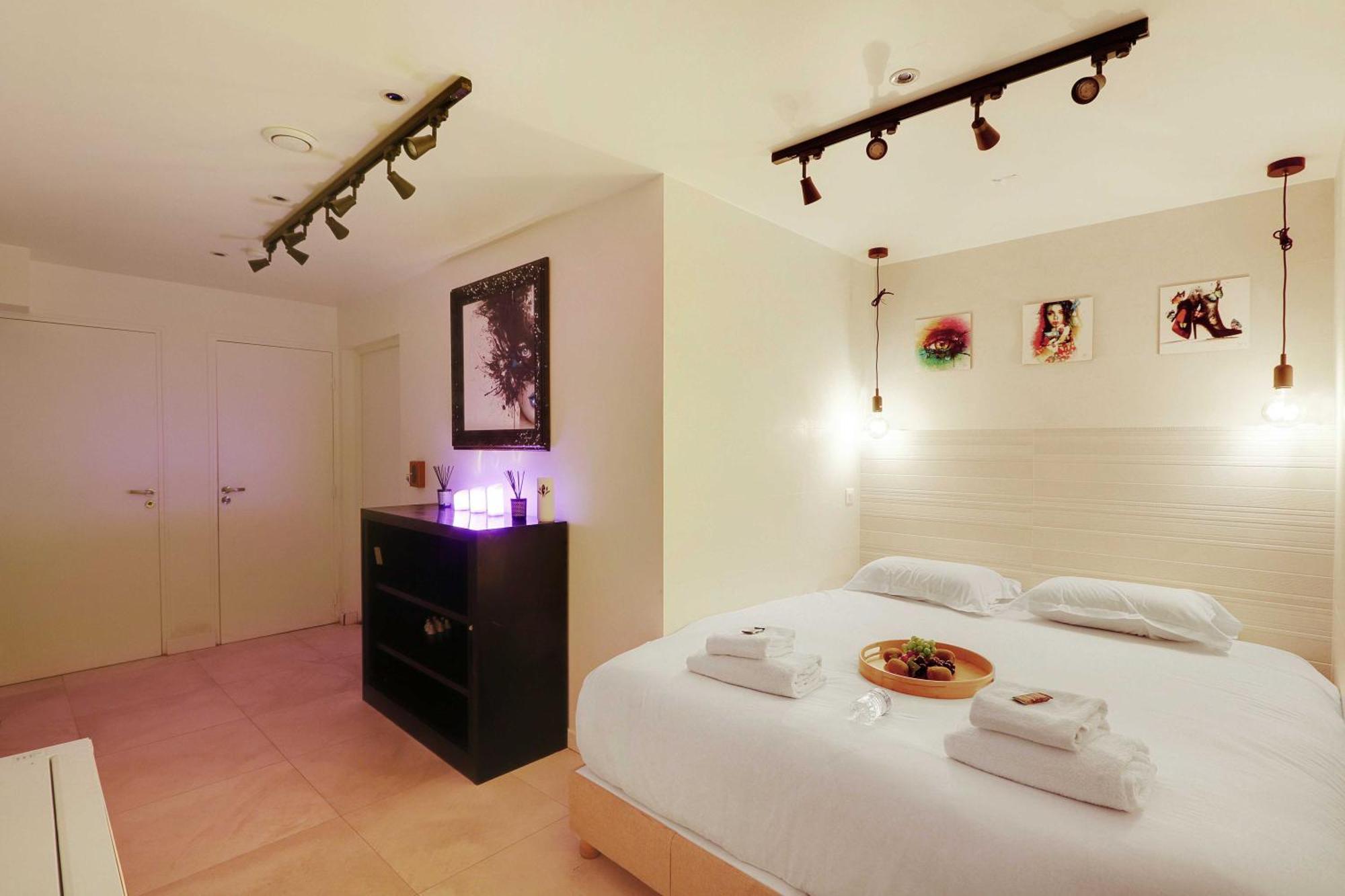 Intimate Apartment With Air Conditioner & Jacuzzi 2Br 6P Montmartre Paris Eksteriør bilde