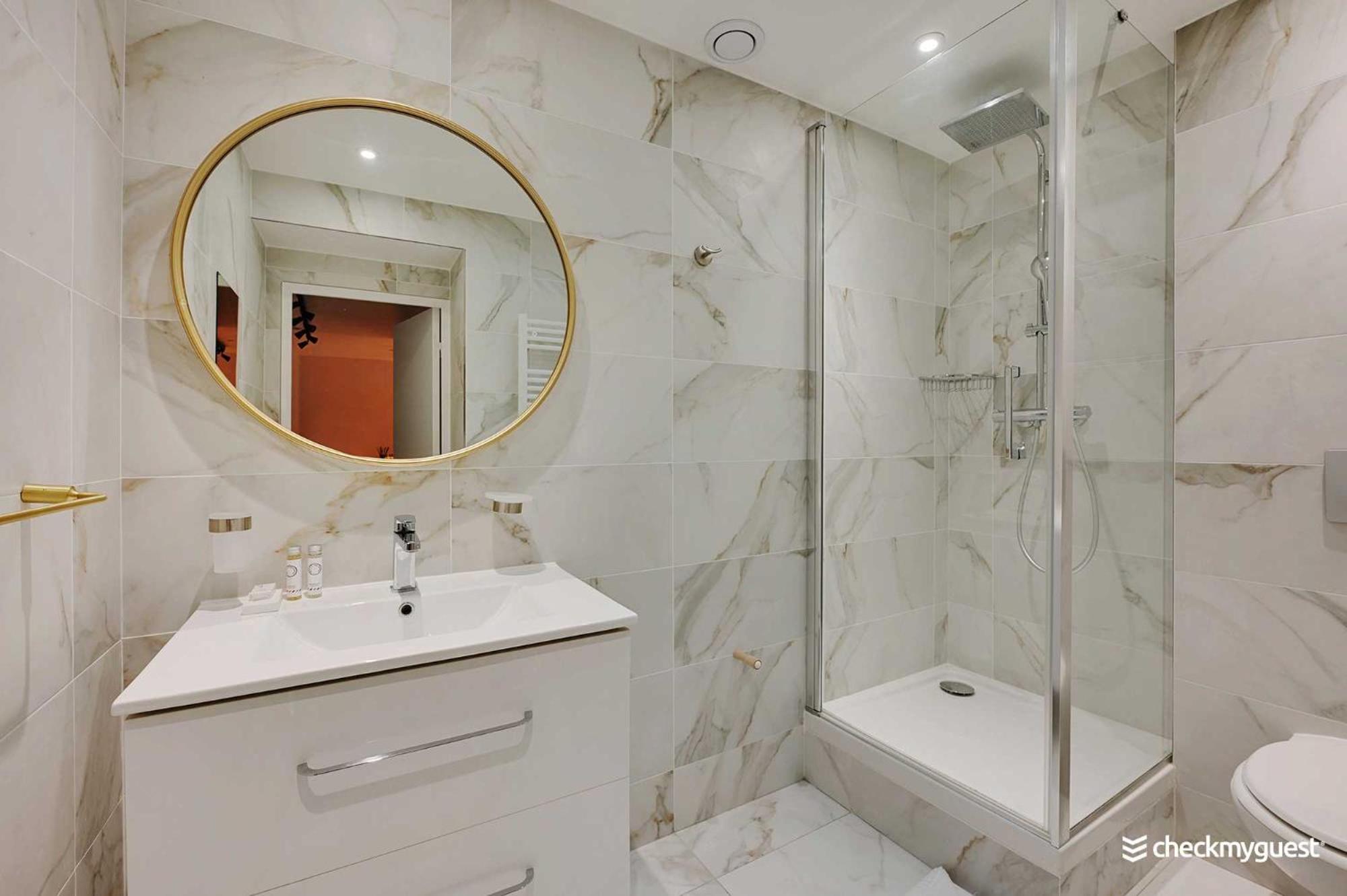 Intimate Apartment With Air Conditioner & Jacuzzi 2Br 6P Montmartre Paris Eksteriør bilde