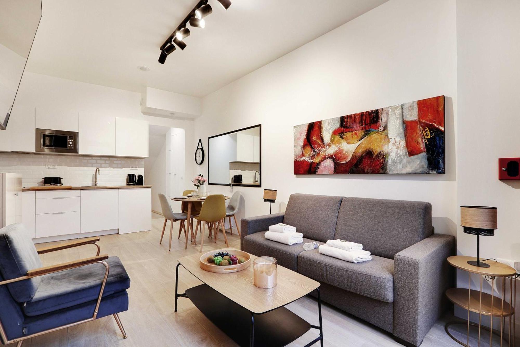 Intimate Apartment With Air Conditioner & Jacuzzi 2Br 6P Montmartre Paris Eksteriør bilde