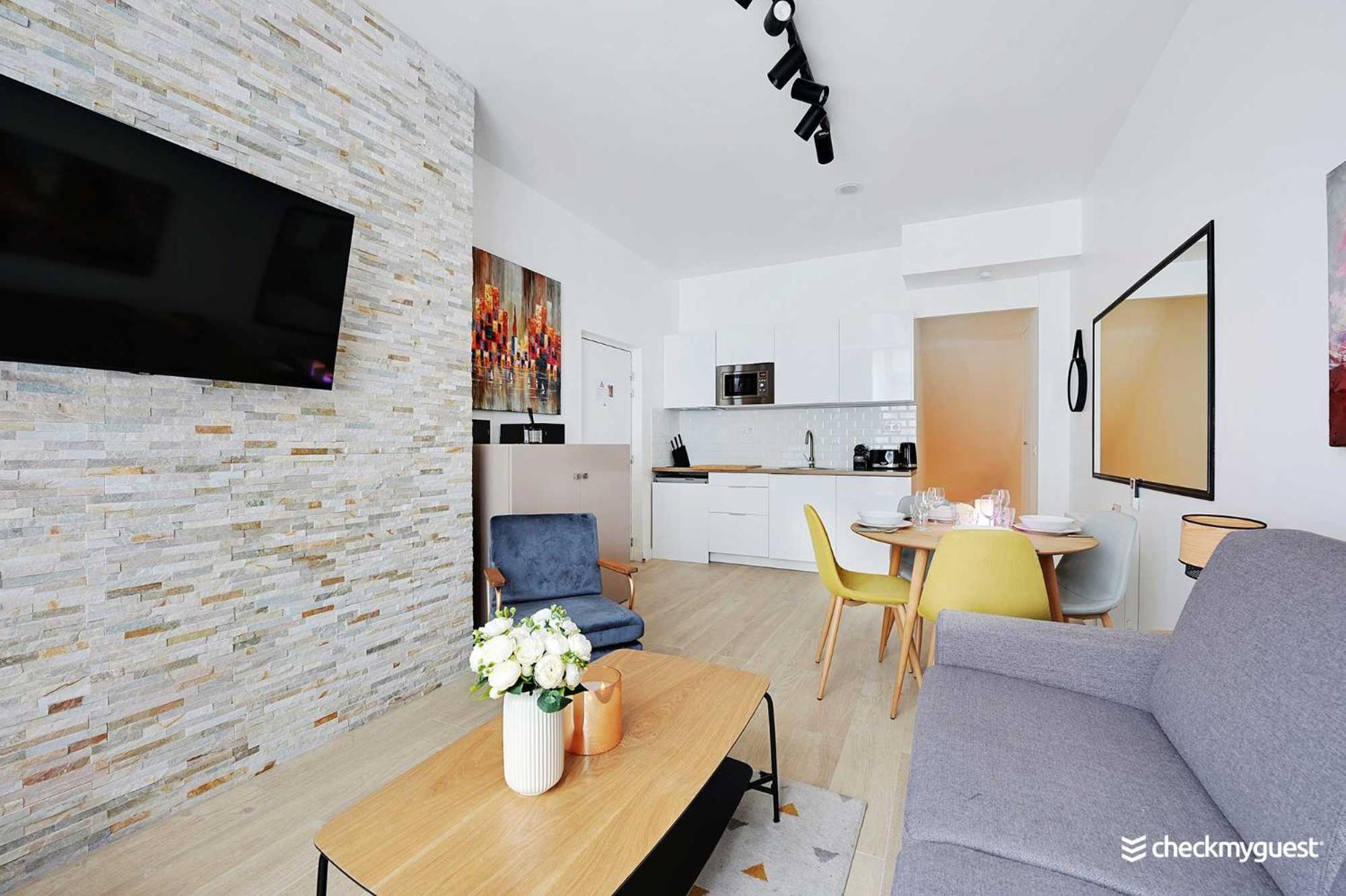 Intimate Apartment With Air Conditioner & Jacuzzi 2Br 6P Montmartre Paris Eksteriør bilde